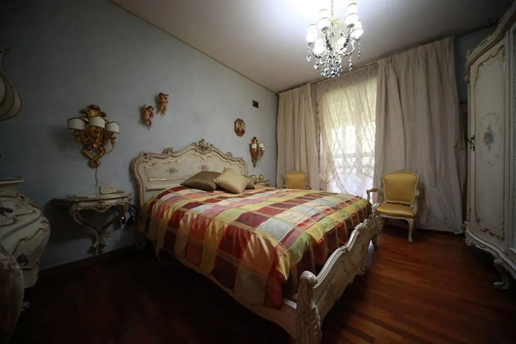 Luisa B&B Μπέργκαμο 0*,